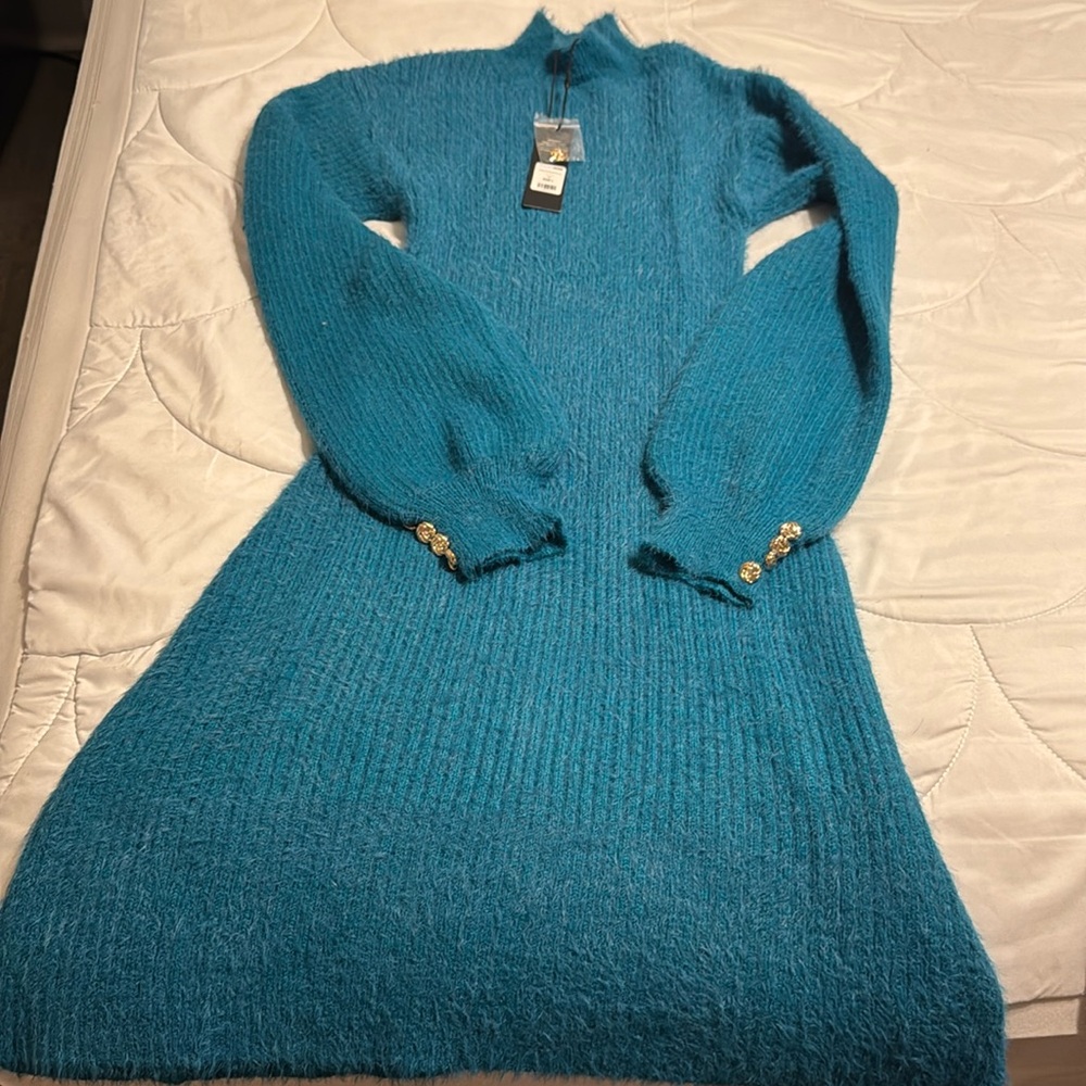 Brand New Fashion Nova Dress. Pretty, Warm, Good Quality